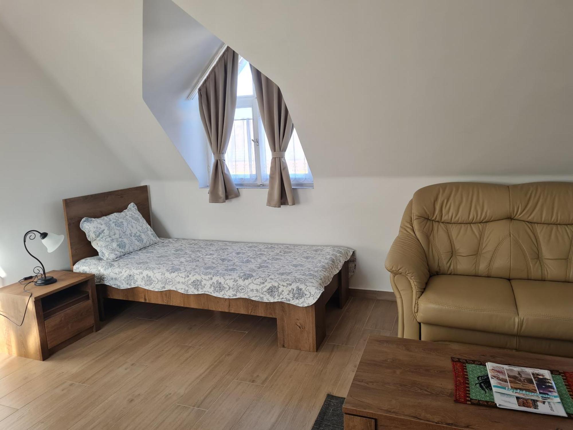 P16 Apartment Гайдубесермень Екстер'єр фото
